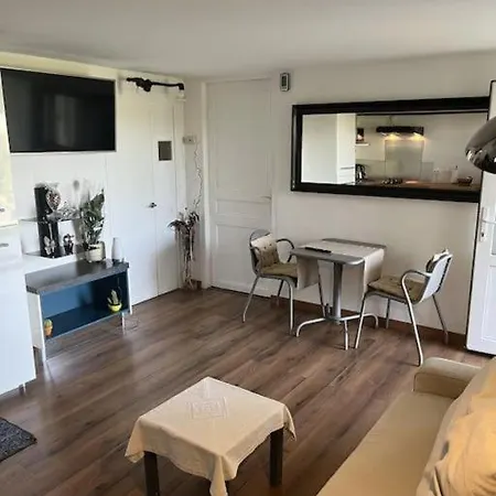 Apartmán F2 Avec Jardin Thiais