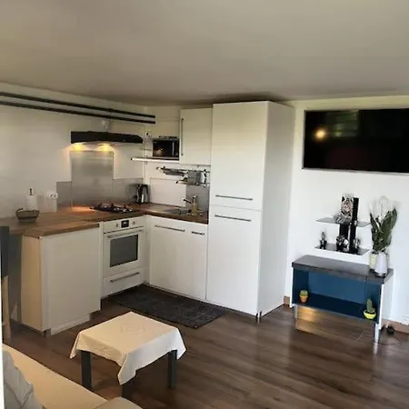 Apartmán F2 Avec Jardin
