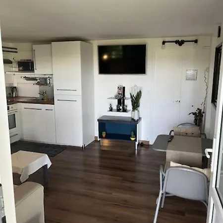 F2 Avec Jardin Apartmán Thiais