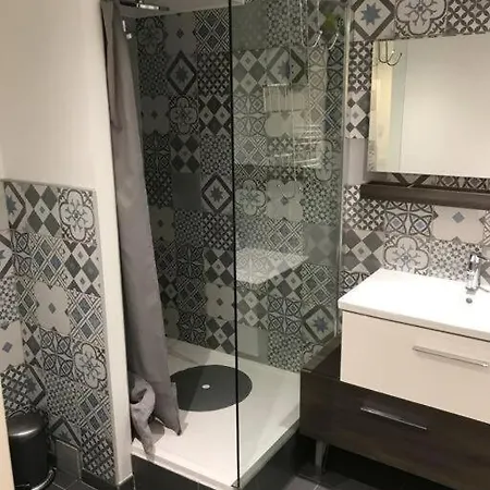 Apartmán F2 Avec Jardin